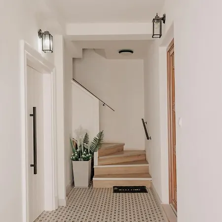 Retro Corfiot Mini At Old Town! *